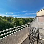 Executive Stadtwald - S-bahn Direct - 12min Messe - Barrier-free Essen