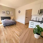 Apartamento Executive Stadtwald - S-bahn Direct - 12min Messe - Barrier-free *