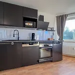 Executive Stadtwald - S-bahn Direct - 12min Messe - Barrier-free Essen