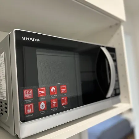 Executive Stadtwald - S-bahn Direct - 12min Messe - Barrier-free Apartament *