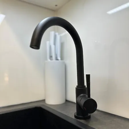 Executive Stadtwald - S-bahn Direct - 12min Messe - Barrier-free