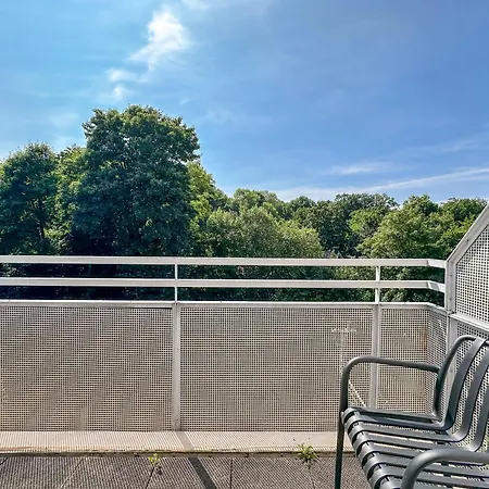 Executive Stadtwald - S-bahn Direct - 12min Messe - Barrier-free Appartement *