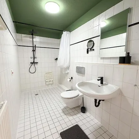 Executive Stadtwald - S-bahn Direct - 12min Messe - Barrier-free