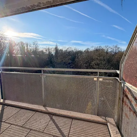 Executive Stadtwald - S-bahn Direct - 12min Messe - Barrier-free Lejlighed Essen