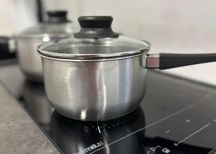 Appartement Executive Stadtwald - S-bahn Direct - 12min Messe - Barrier-free