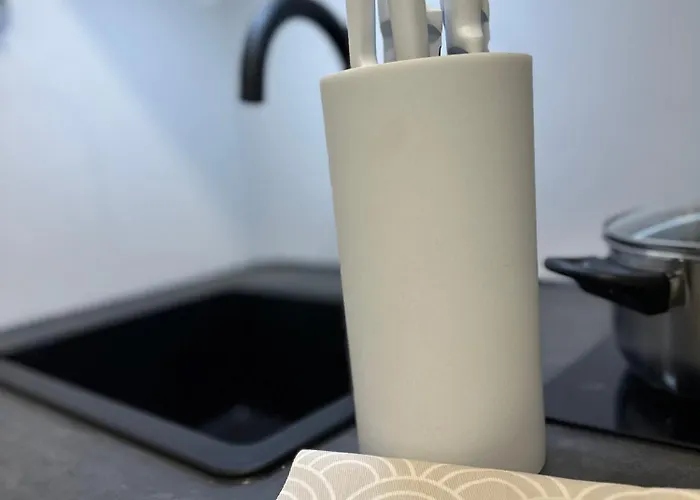 Executive Stadtwald - S-bahn Direct - 12min Messe - Barrier-free Appartement Essen