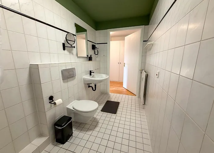 Executive Stadtwald - S-bahn Direct - 12min Messe - Barrier-free Essen