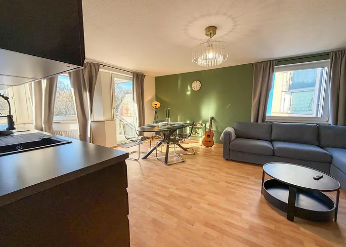 Executive Stadtwald - S-bahn Direct - 12min Messe - Barrier-free *