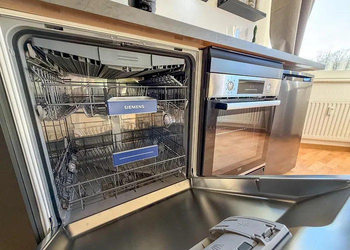 Executive Stadtwald - S-bahn Direct - 12min Messe - Barrier-free * Essen