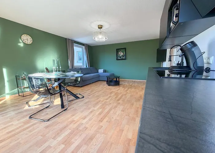 Executive Stadtwald - S-bahn Direct - 12min Messe - Barrier-free *