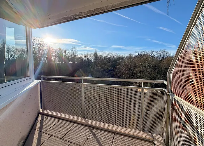 Appartement Executive Stadtwald - S-bahn Direct - 12min Messe - Barrier-free